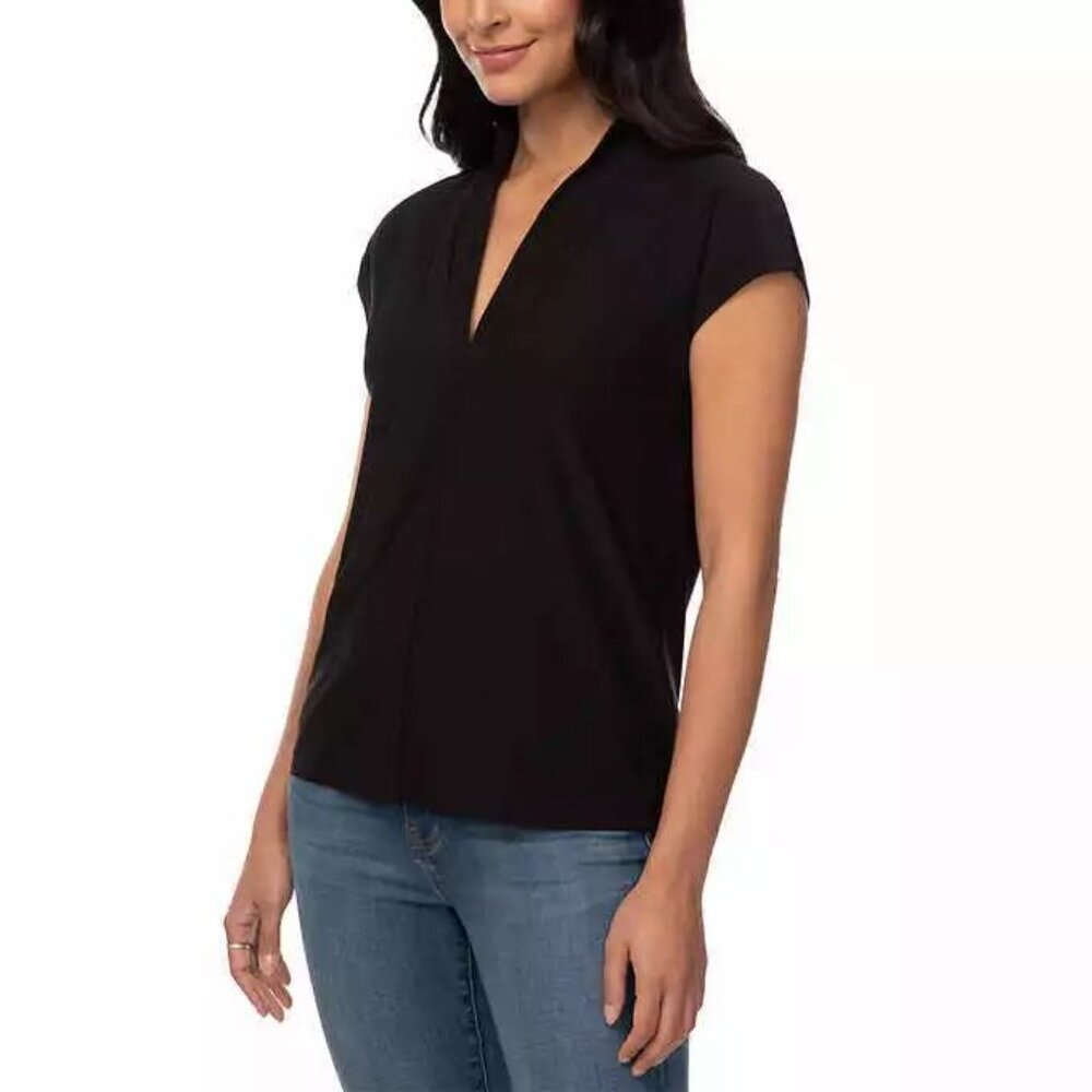 \\- Buffalo Ladies' V-Neck Short Sleeve Blouse  Colors: Black - Picture 5 of 9
